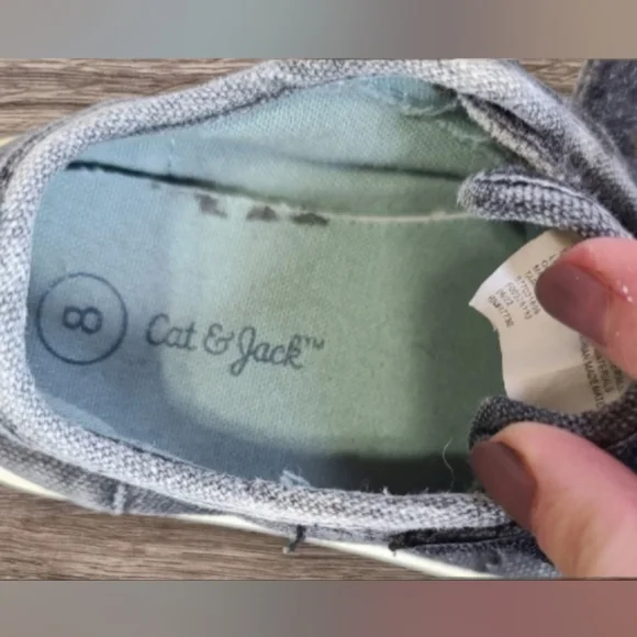 Boys Velcro Closure Tennis Shoes Sz 8T - Picture 6 of 7